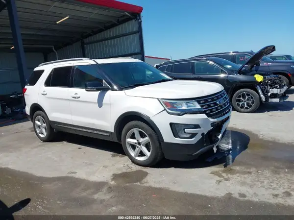 1FM5K8D87HGD54448 2017 FORD EXPLORER - Image 1