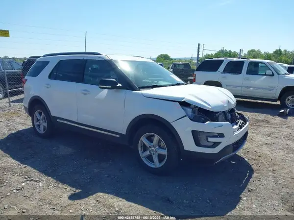 1FM5K8D87HGD56698 2017 FORD EXPLORER - Image 1