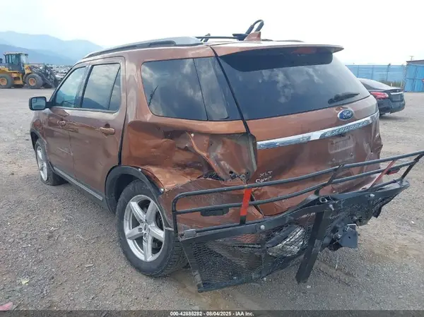 2017 FORD EXPLORER auction photo 6