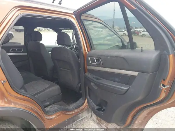 1FM5K8D87HGD56877 2017 FORD EXPLORER - Image 8