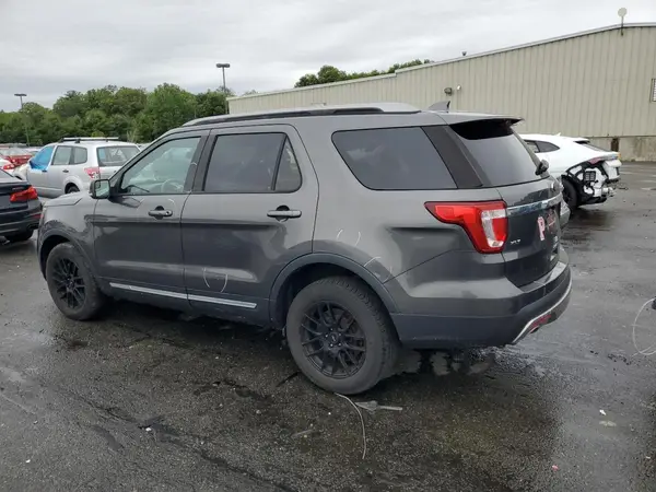 1FM5K8D87HGD65949 2017 FORD EXPLORER - Image 2