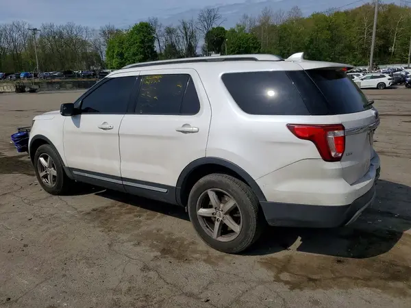 1FM5K8D87HGD74716 2017 FORD EXPLORER - Image 2