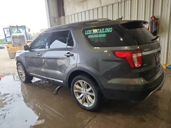 1FM5K8D87HGD77616 2017 FORD EXPLORER - Image 2