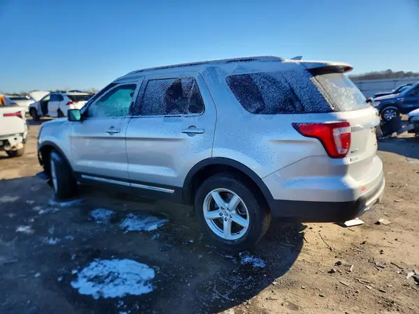 1FM5K8D87HGD96635 2017 FORD EXPLORER - Image 2