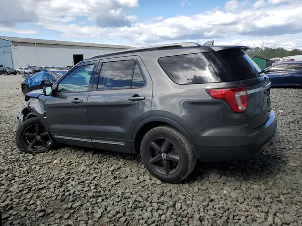 1FM5K8D87HGE01851 2017 FORD EXPLORER - Image 2