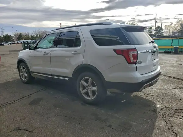 1FM5K8D87HGE23803 2017 FORD EXPLORER - Image 2