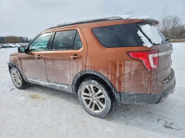1FM5K8D87HGE27978 2017 FORD EXPLORER - Image 2