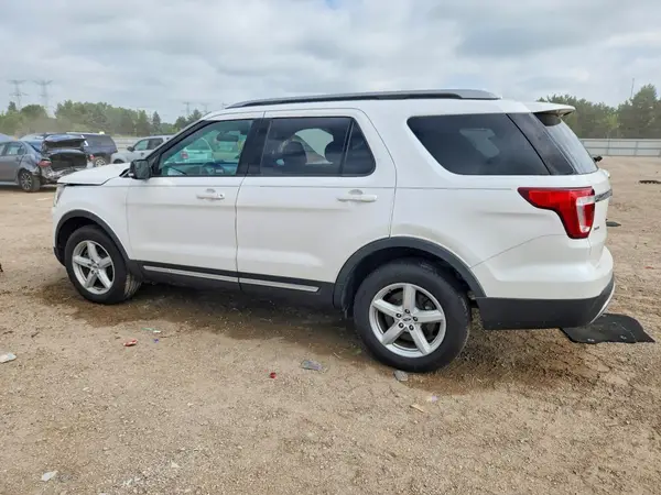 1FM5K8D87HGE34476 2017 FORD EXPLORER - Image 2