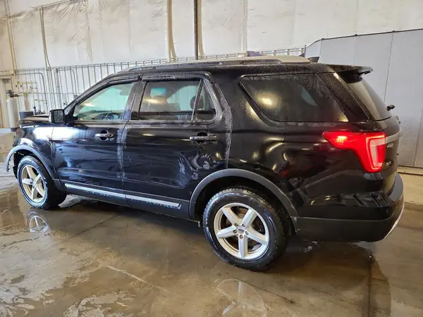 1FM5K8D87HGE38060 2017 FORD EXPLORER - Image 2