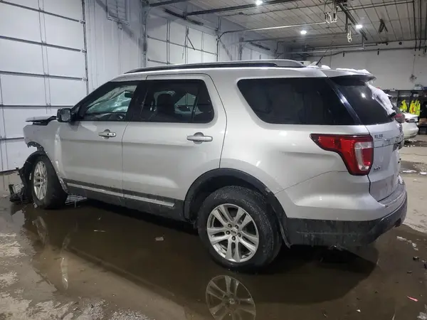 1FM5K8D87JGA17056 2018 FORD EXPLORER - Image 2