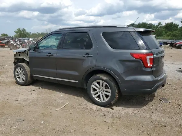 1FM5K8D87JGA36528 2018 FORD EXPLORER - Image 2