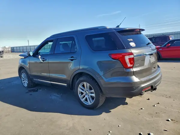 1FM5K8D87JGA56861 2018 FORD EXPLORER - Image 2