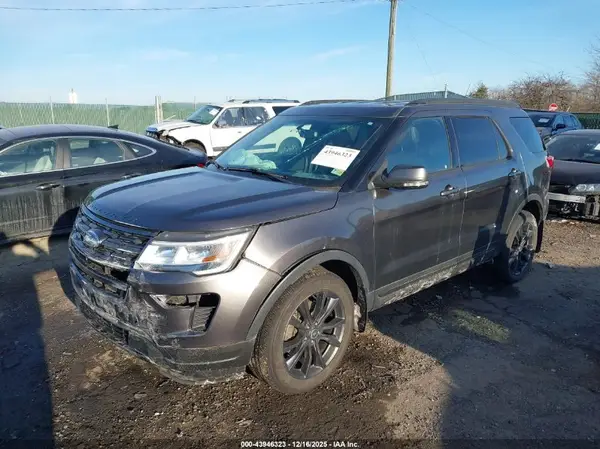 1FM5K8D87JGA65379 2018 FORD EXPLORER - Image 2