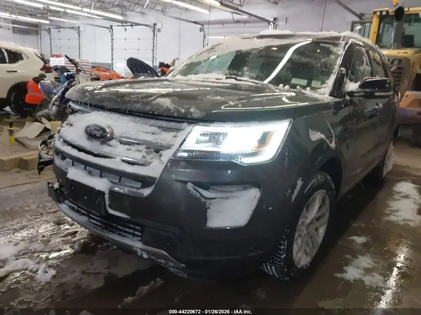 1FM5K8D87JGA75099 2018 FORD EXPLORER - Image 2