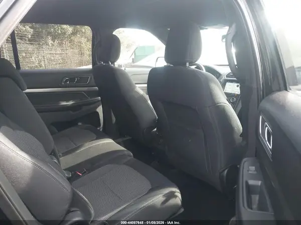 1FM5K8D87JGA75880 2018 FORD EXPLORER - Image 8