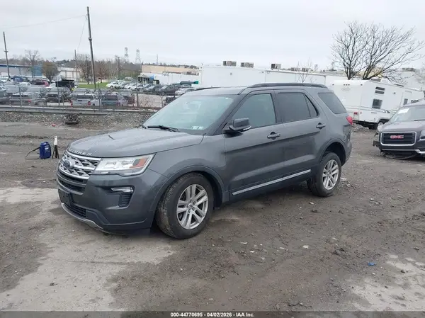 1FM5K8D87JGB02981 2018 FORD EXPLORER - Image 2