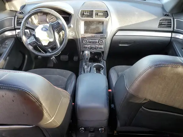 1FM5K8D87JGB07100 2018 FORD EXPLORER - Image 8