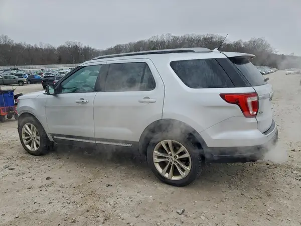 1FM5K8D87JGB14323 2018 FORD EXPLORER - Image 2