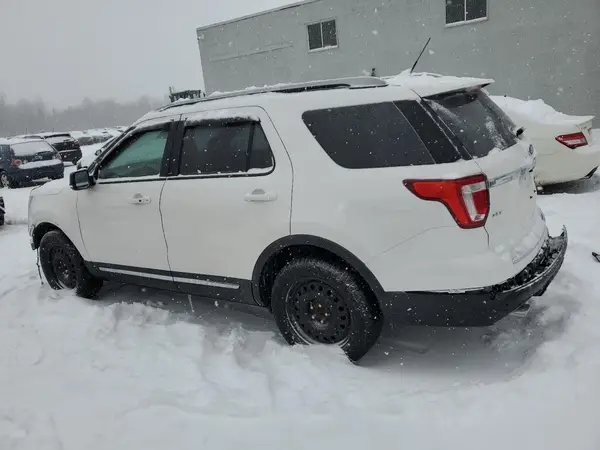 1FM5K8D87JGB35883 2018 FORD EXPLORER - Image 2