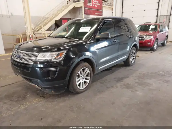 1FM5K8D87JGB47869 2018 FORD EXPLORER - Image 2