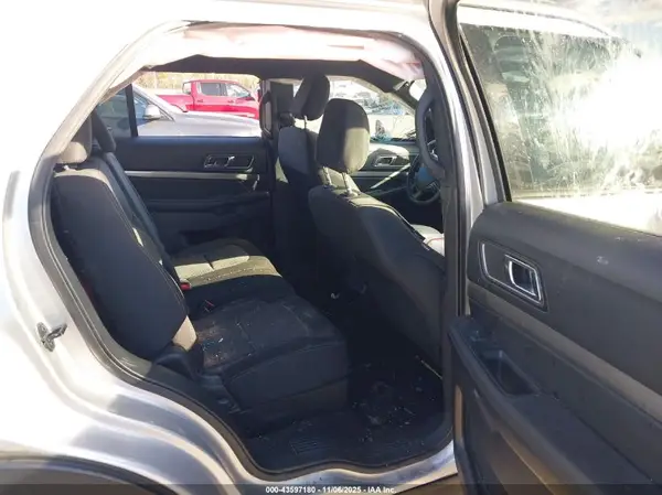 1FM5K8D87JGB50870 2018 FORD EXPLORER - Image 8