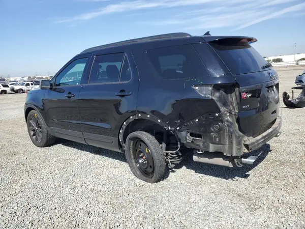 1FM5K8D87JGB54031 2018 FORD EXPLORER - Image 2