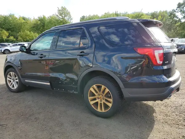 1FM5K8D87JGB73842 2018 FORD EXPLORER - Image 2