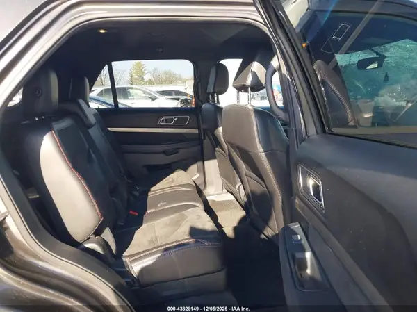 1FM5K8D87JGB76871 2018 FORD EXPLORER - Image 8