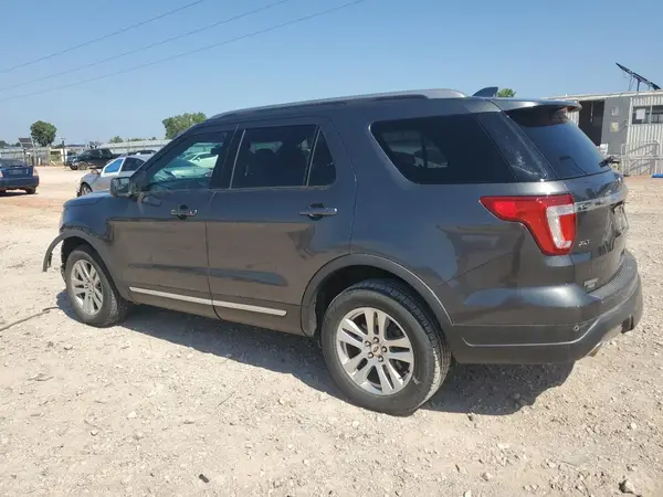 1FM5K8D87JGB78068 2018 FORD EXPLORER - Image 2