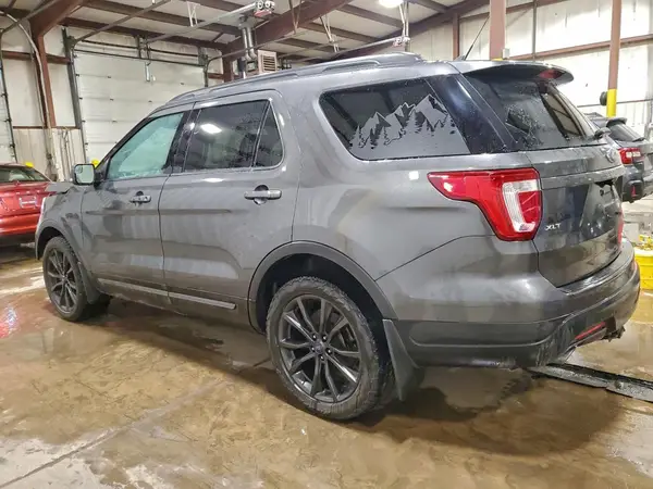 1FM5K8D87JGB80645 2018 FORD EXPLORER - Image 2
