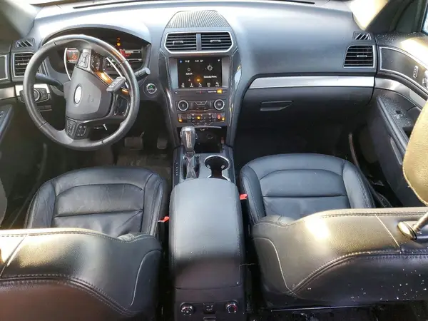 1FM5K8D87JGB81570 2018 FORD EXPLORER - Image 8
