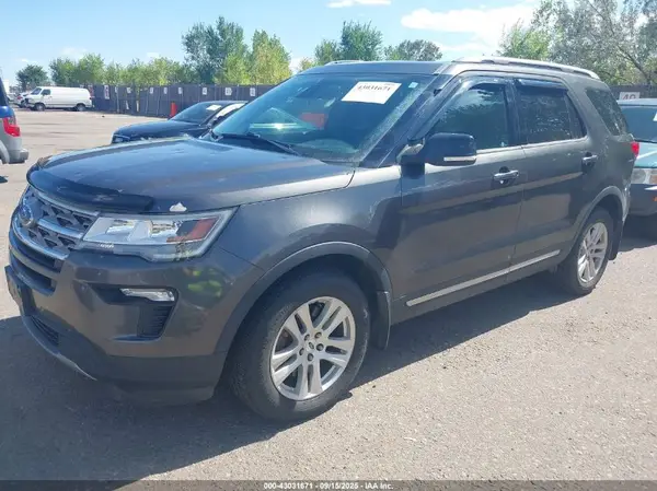 1FM5K8D87JGB93945 2018 FORD EXPLORER - Image 2