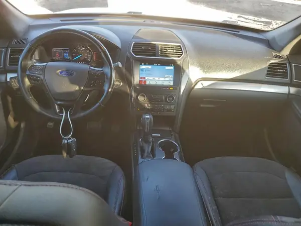 1FM5K8D87JGB98126 2018 FORD EXPLORER - Image 8