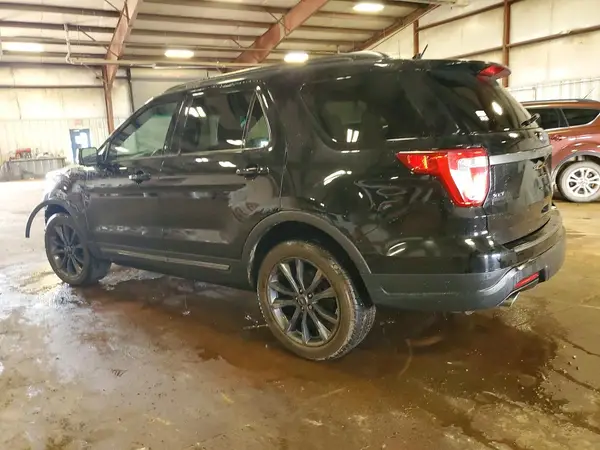 1FM5K8D87JGC40536 2018 FORD EXPLORER - Image 2