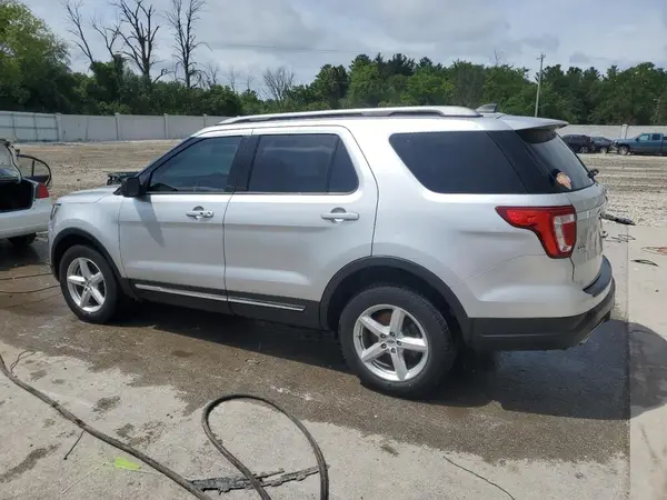 1FM5K8D87JGC65582 2018 FORD EXPLORER - Image 2