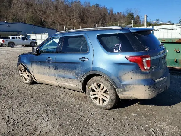 1FM5K8D87JGC82818 2018 FORD EXPLORER - Image 2