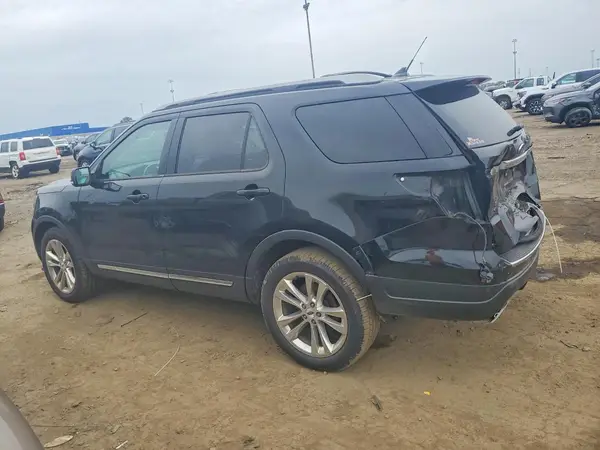 1FM5K8D87JGC83578 2018 FORD EXPLORER - Image 2