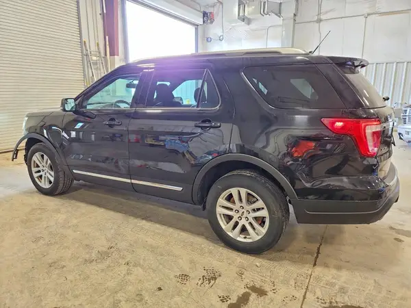 1FM5K8D87JGC83757 2018 FORD EXPLORER - Image 2