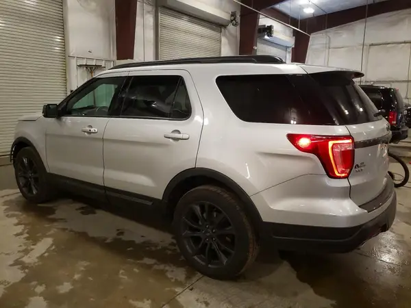 1FM5K8D87JGC86576 2018 FORD EXPLORER - Image 2