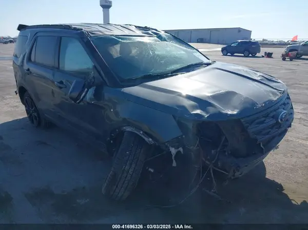 1FM5K8D87KGA09217 2019 FORD EXPLORER - Image 1