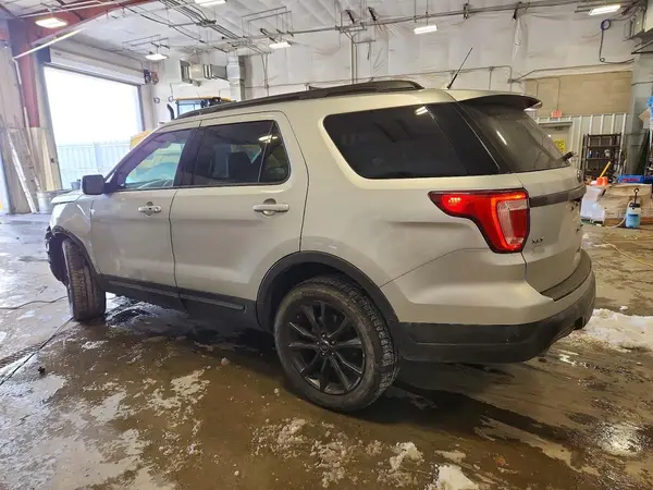 1FM5K8D87KGA59325 2019 FORD EXPLORER - Image 2
