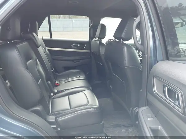 1FM5K8D87KGB00066 2019 FORD EXPLORER - Image 8