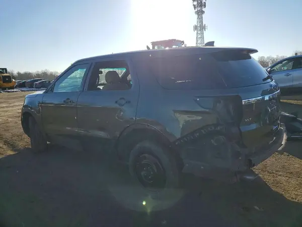 1FM5K8D88GGA49748 2016 FORD EXPLORER - Image 2