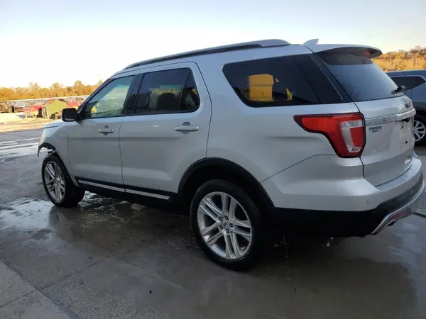 1FM5K8D88GGA63679 2016 FORD EXPLORER - Image 2