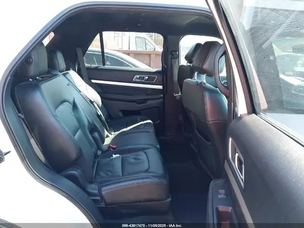 1FM5K8D88GGB77391 2016 FORD EXPLORER - Image 8