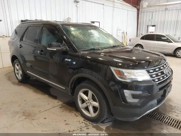 1FM5K8D88GGC26816 2016 FORD EXPLORER - Image 1