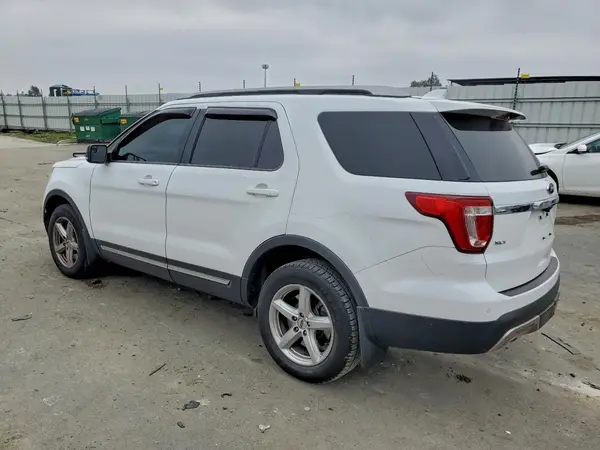 1FM5K8D88GGC35144 2016 FORD EXPLORER - Image 2