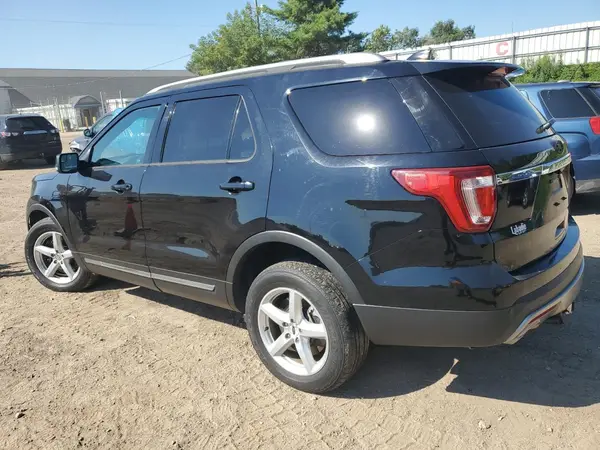 1FM5K8D88HGA13933 2017 FORD EXPLORER - Image 2