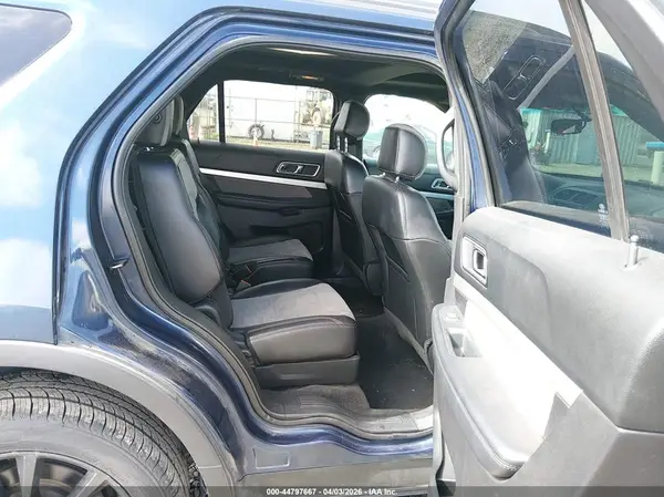 1FM5K8D88HGA14743 2017 FORD EXPLORER - Image 8