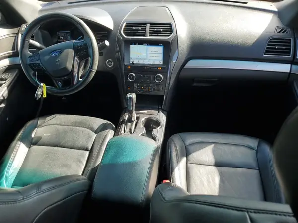 1FM5K8D88HGA21451 2017 FORD EXPLORER - Image 8